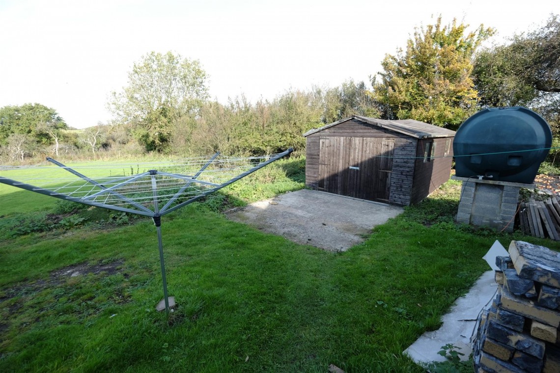 Images for HOUSE & SMALLHOLDING FOR UPDATING - 6 ACRES