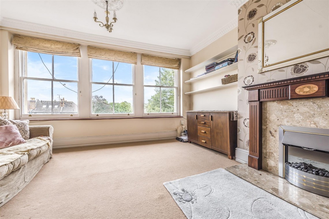 Images for CLIFTON FLAT FOR UPDATING & REDUCED PRICE