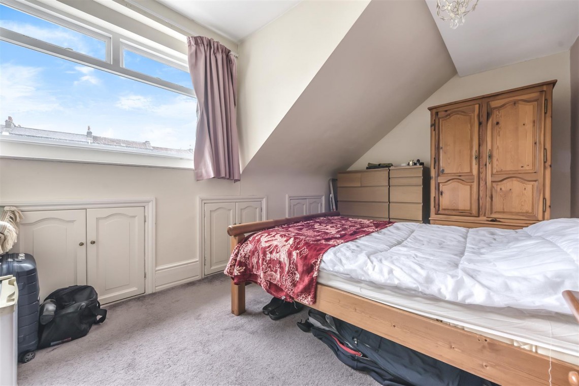 Images for CLIFTON FLAT FOR UPDATING & REDUCED PRICE