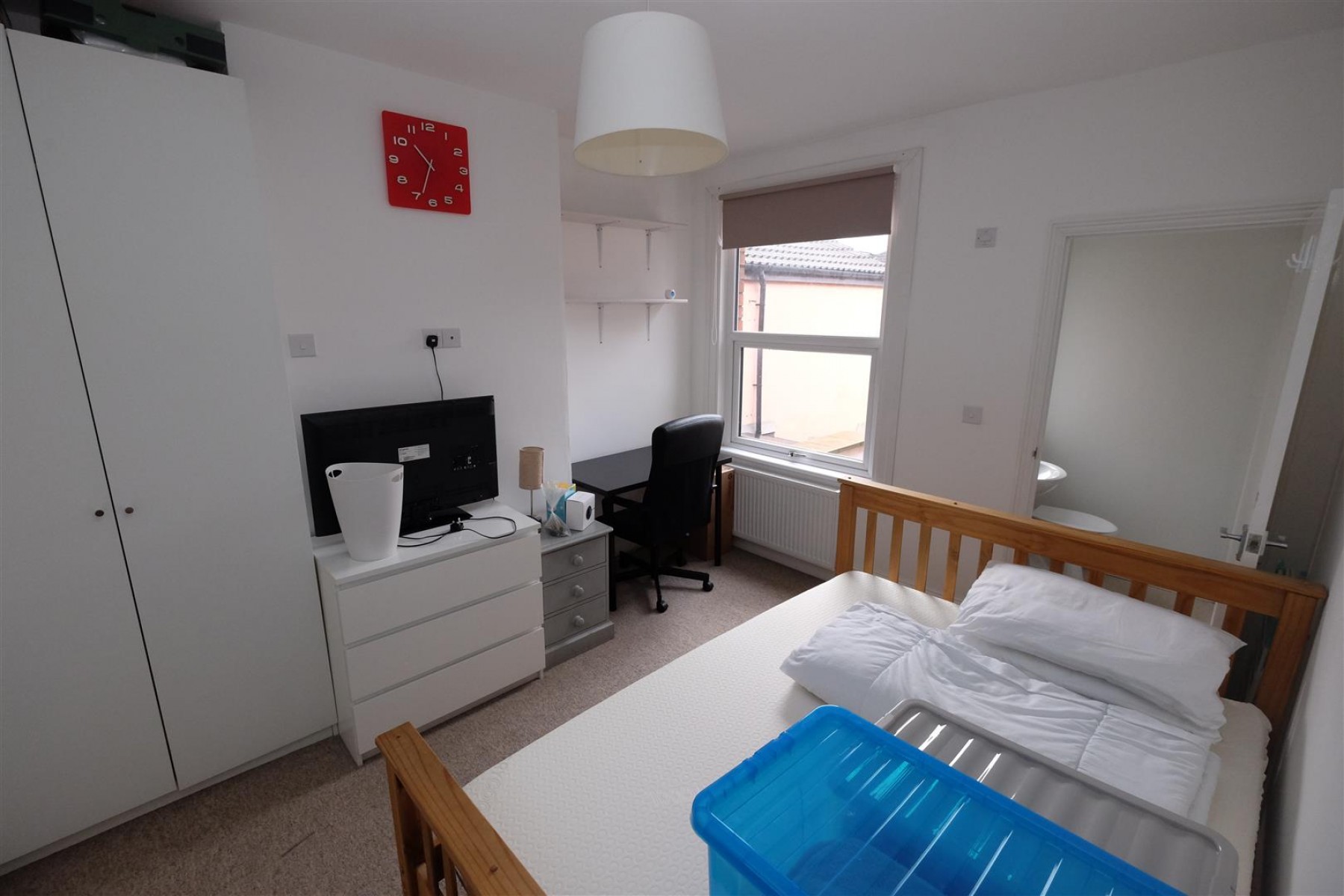 Images for 5 BED HMO - SOUTHVILLE ( £37K )