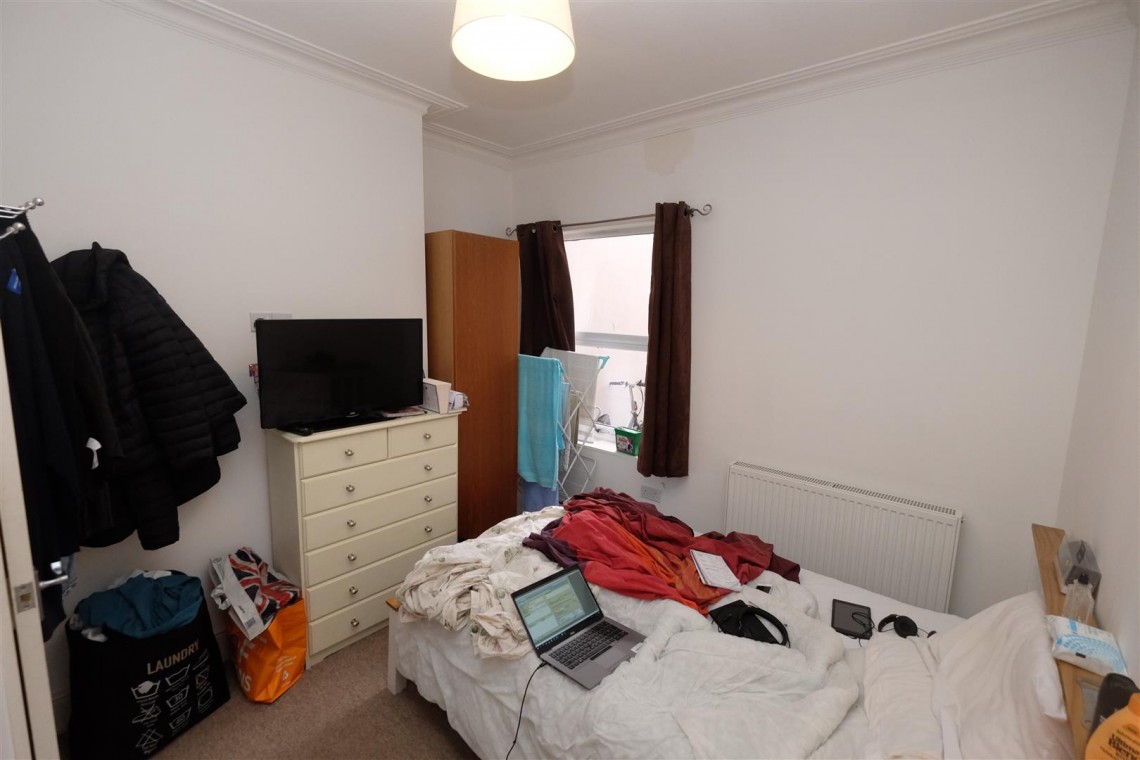 Images for 5 BED HMO - SOUTHVILLE ( £37K )