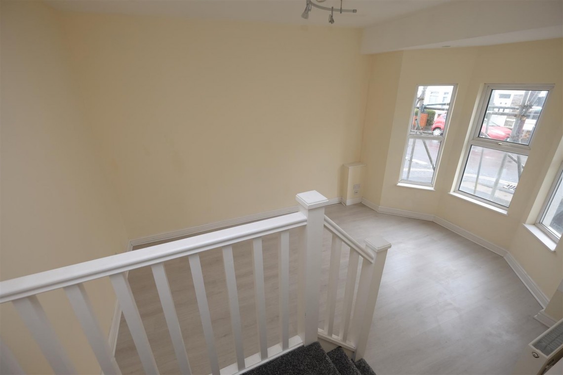 Images for END OF TERRACE - BRISLINGTON