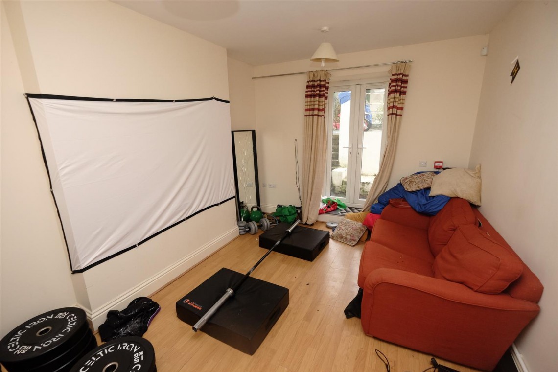 Images for 6 BED HMO ( £37,800 PA ) - BS2