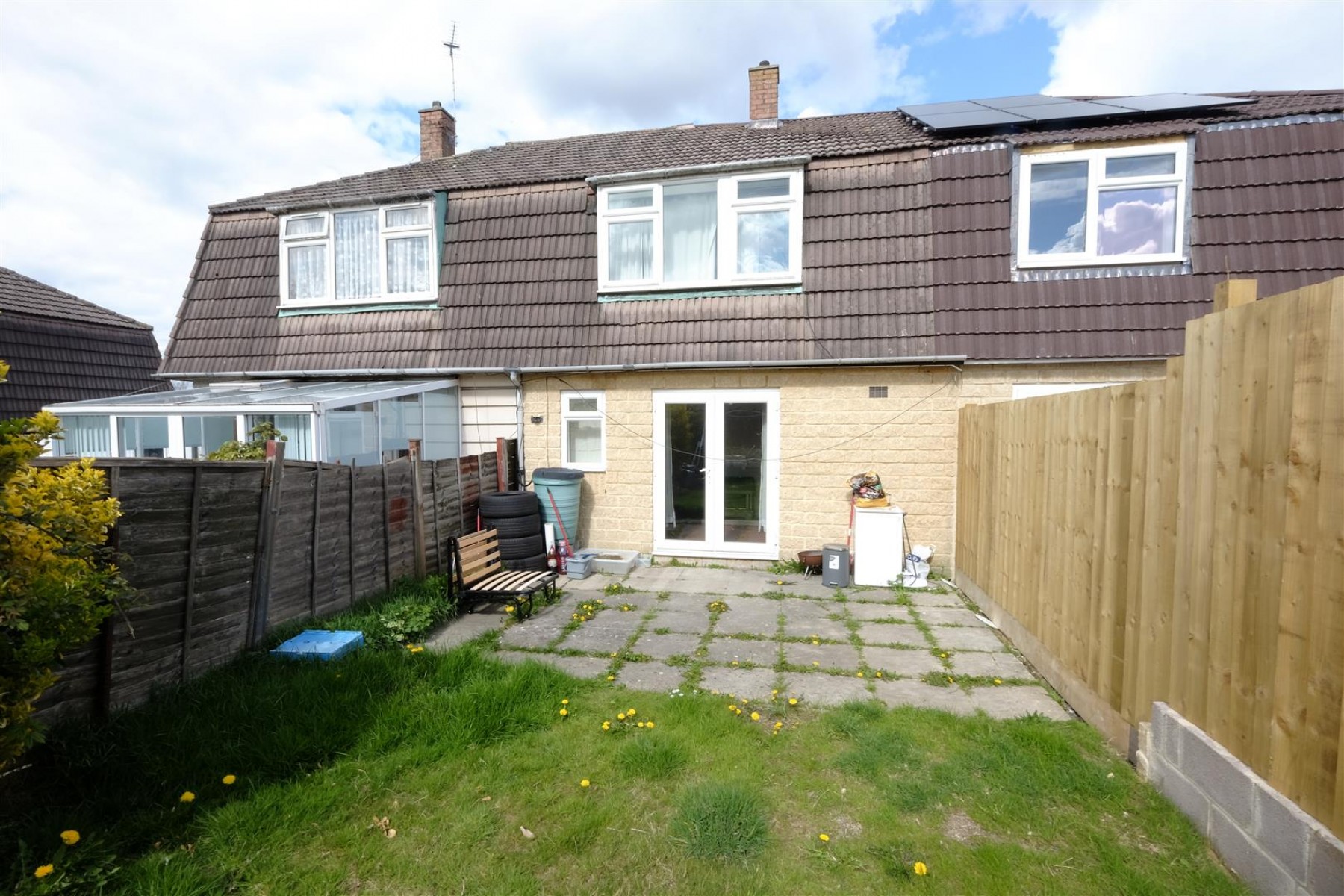 Images for HOUSE FOR UPDATING - BRENTRY