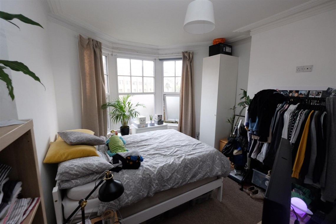 Images for 5 BED HMO - SOUTHVILLE ( £37K )