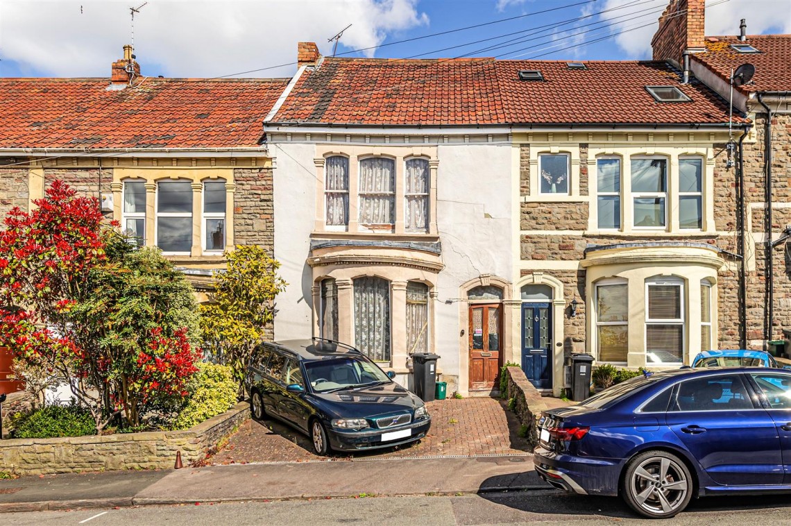 Images for HOUSE FOR MODERNISATION - STAPLE HILL