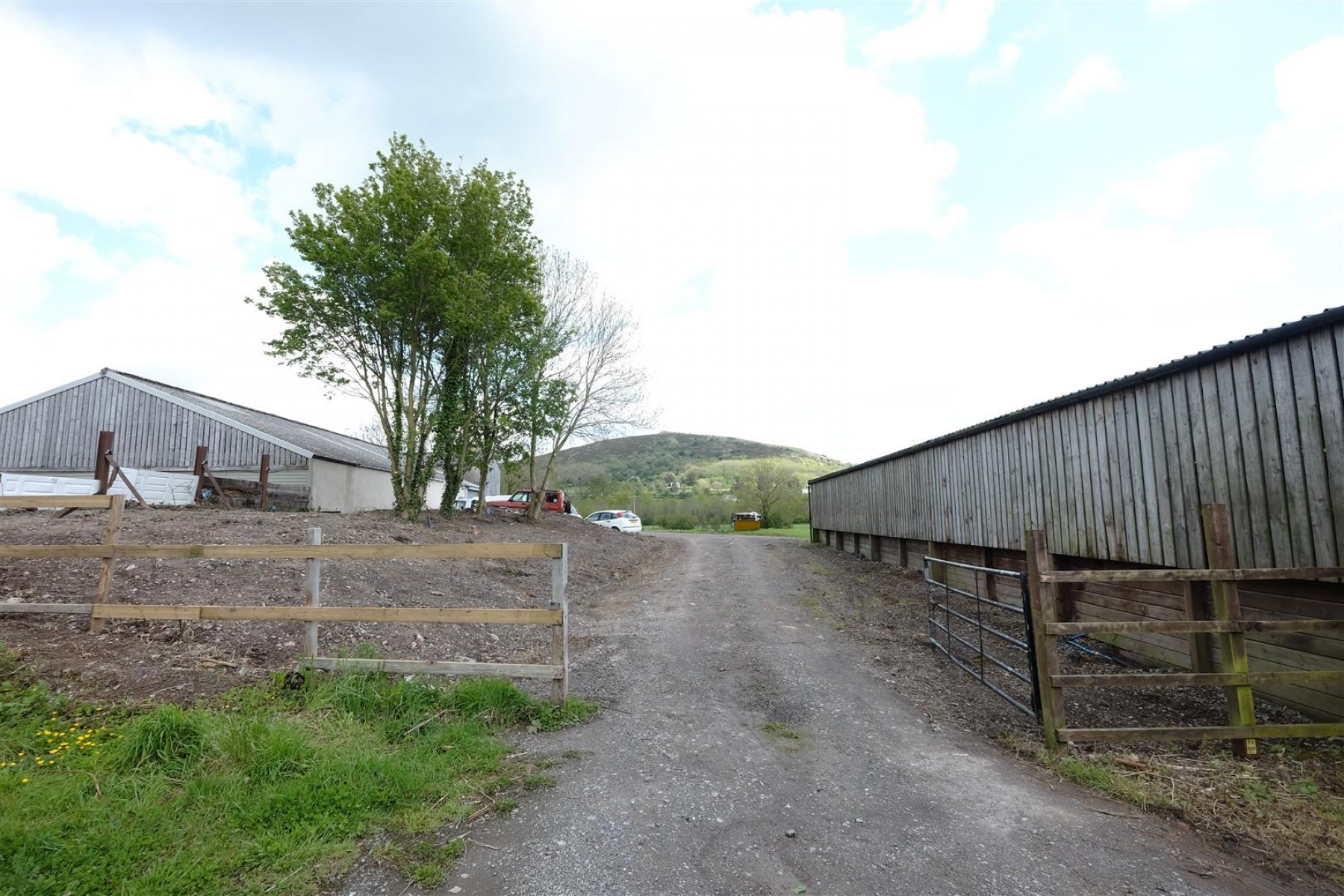 Loxton Pool Barns Court Farm, Christon Road, BS26 2XG