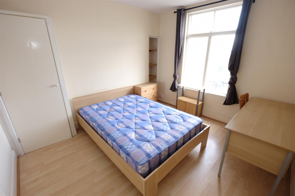 Images for 7 BED HMO ( £46k pa) STOKES CROFT