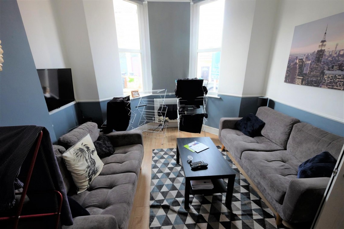 Images for 5 BED / 5 BATH HMO  ( £35k pa ) - REDFIELD