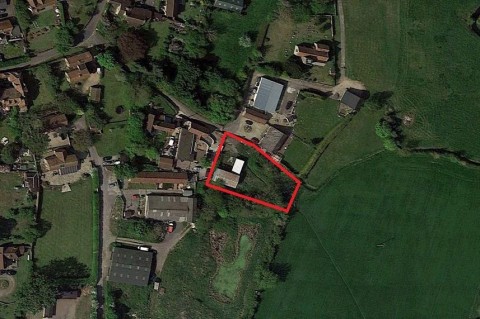 View Full Details for BARN IN 0.4 ACRE - SCOPE FOR DWELLING - EAID:hollismoapi, BID:21