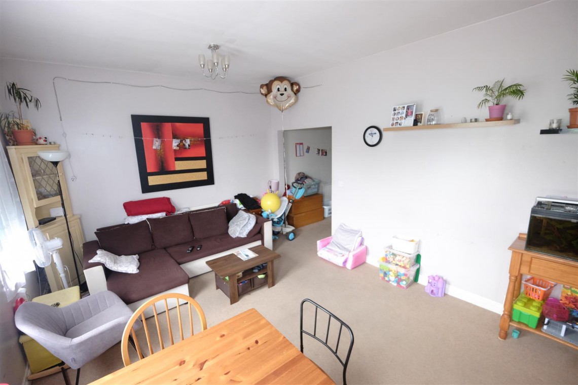 Images for FIRST FLOOR FLAT - ARNOS VALE