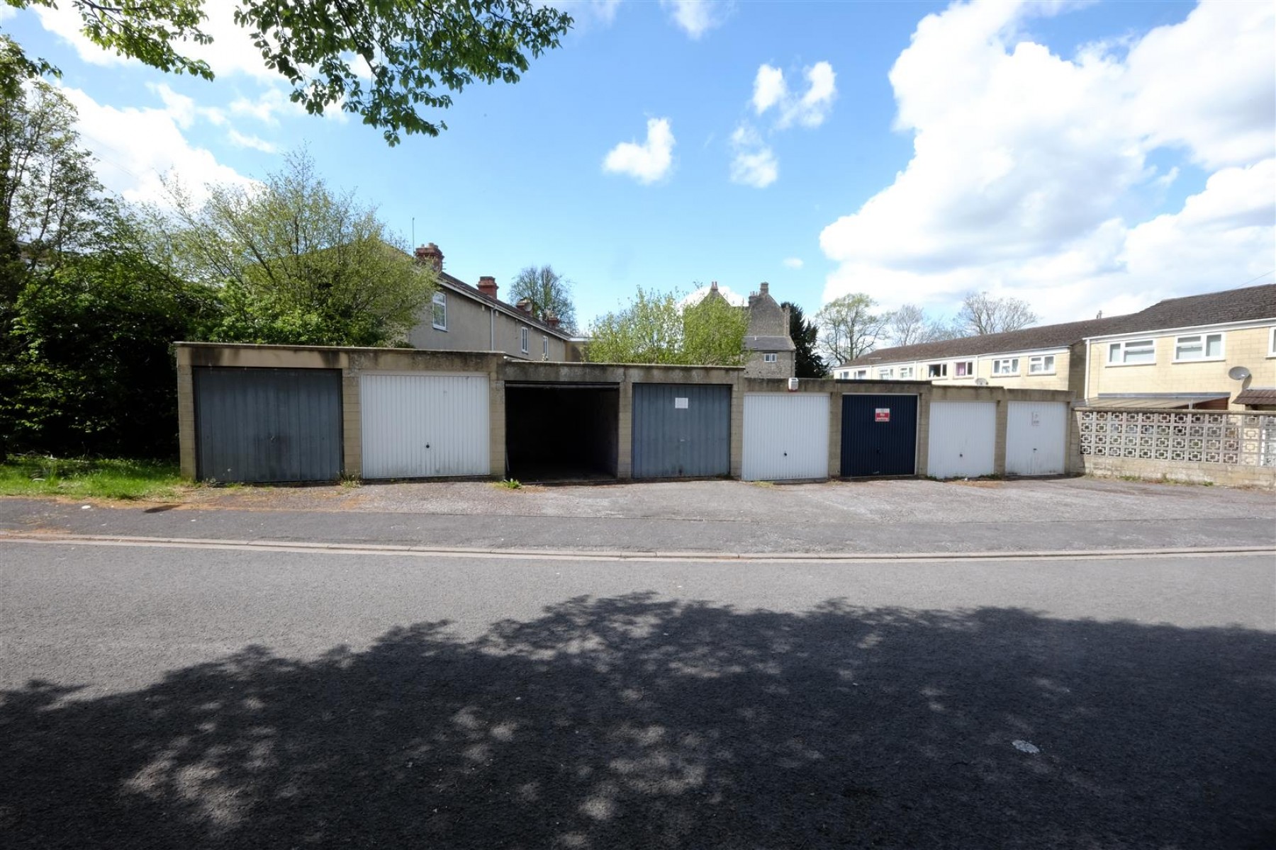 Images for SINGLE GARAGE - TWERTON