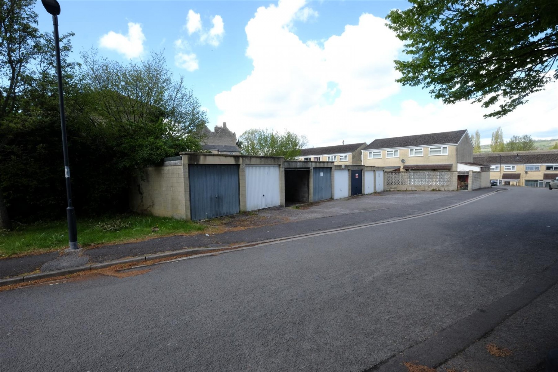 Images for SINGLE GARAGE - TWERTON