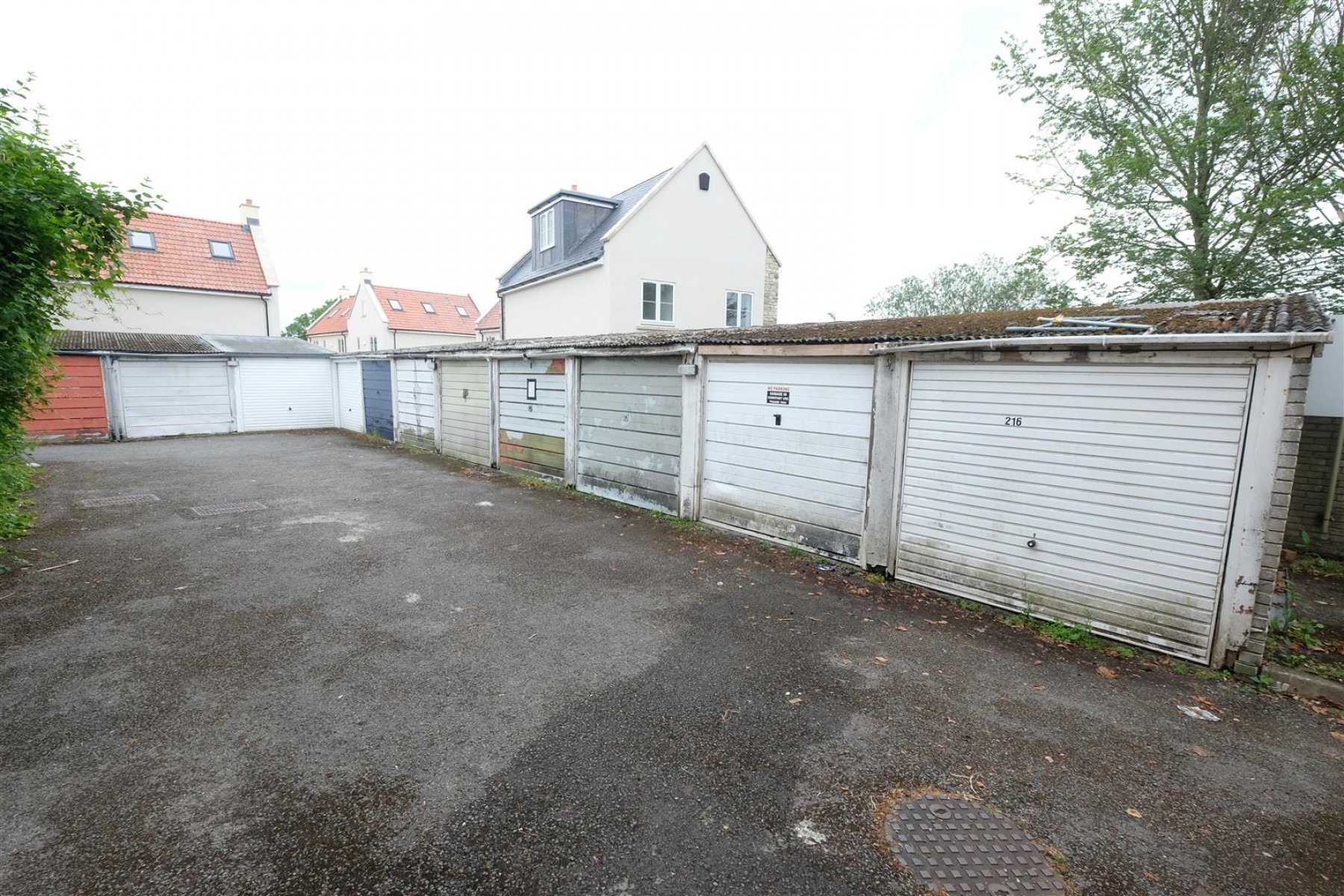 Images for 2 GARAGES - STOCKWOOD