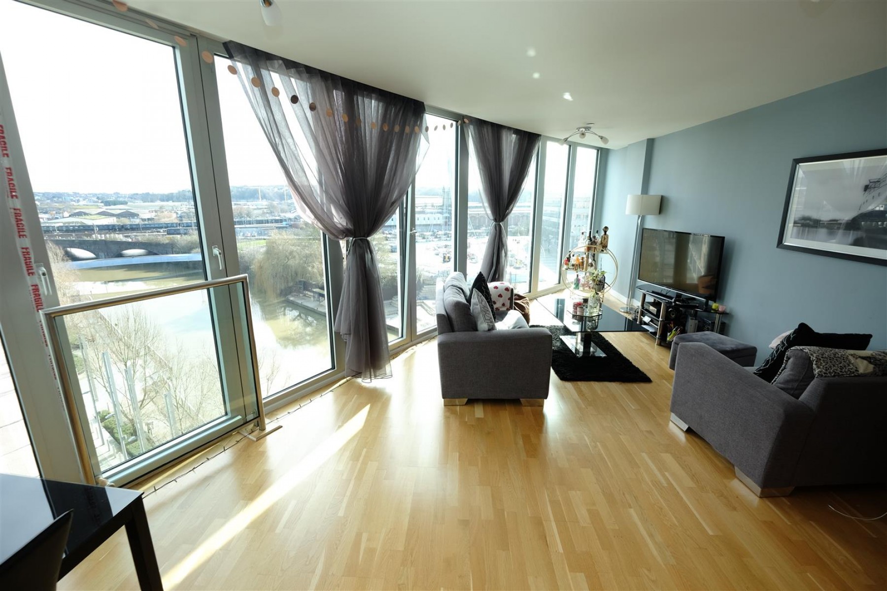 Images for TEMPLE QUAY - £1300 pcm