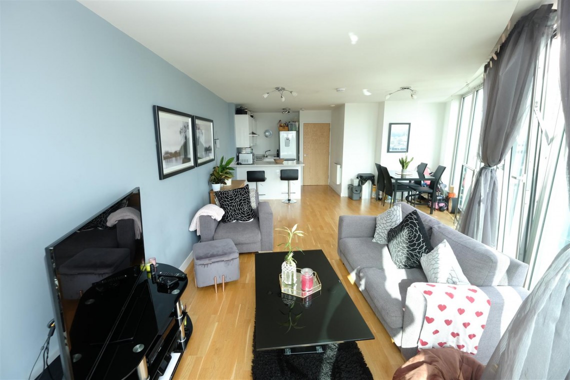 Images for TEMPLE QUAY - £1300 pcm