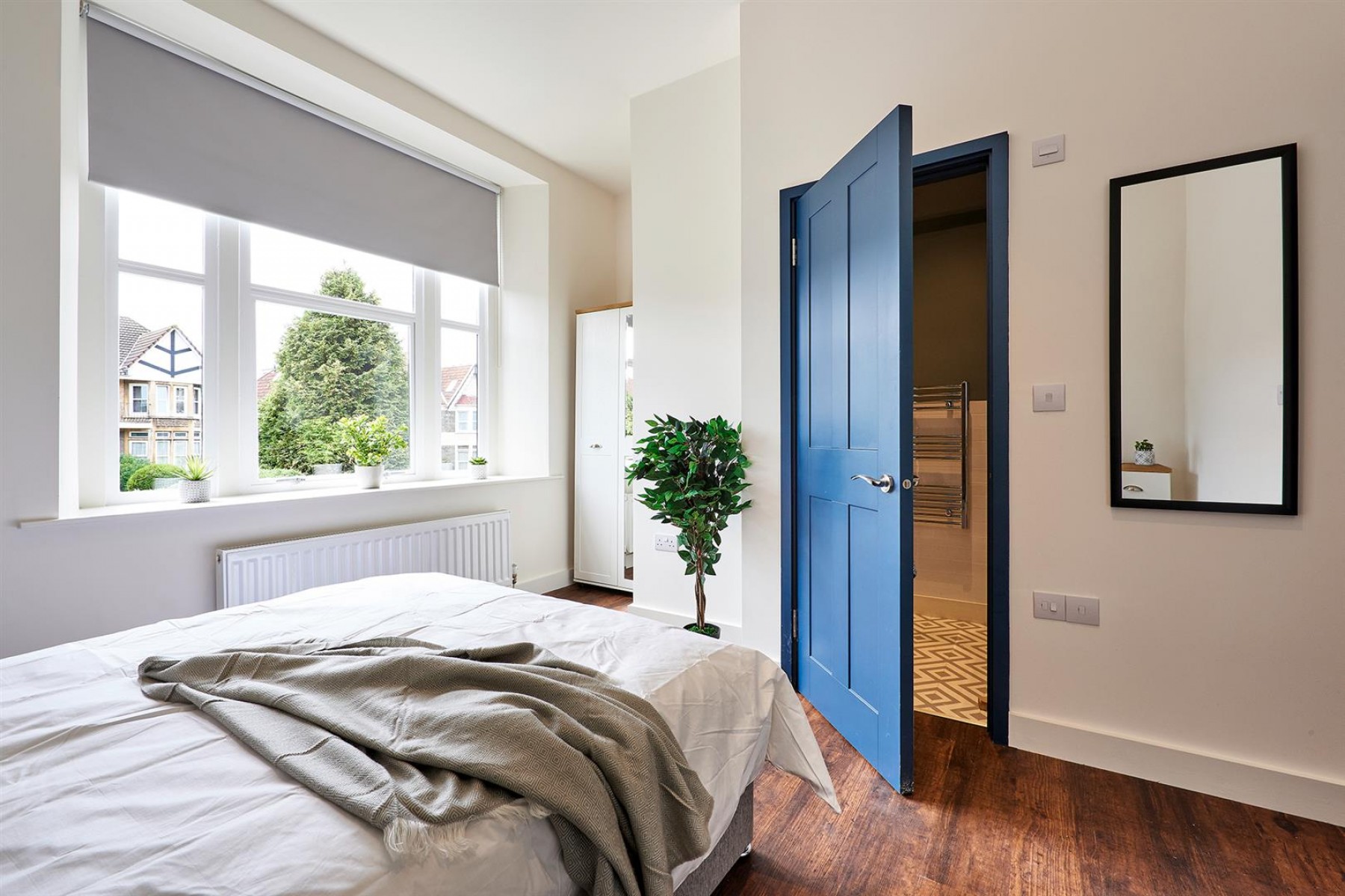 Newlands, 511 Bath Road, Brislington, BS4 3LA