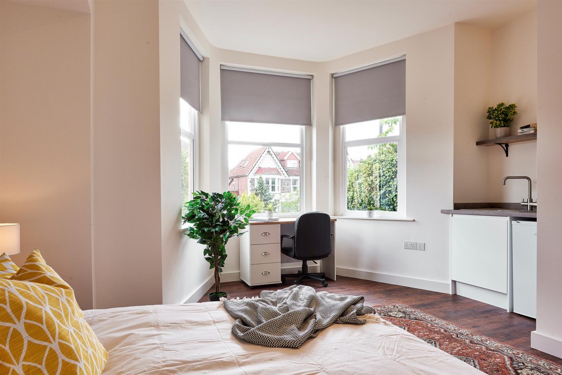 Images for 13 BED HMO - £112k pa