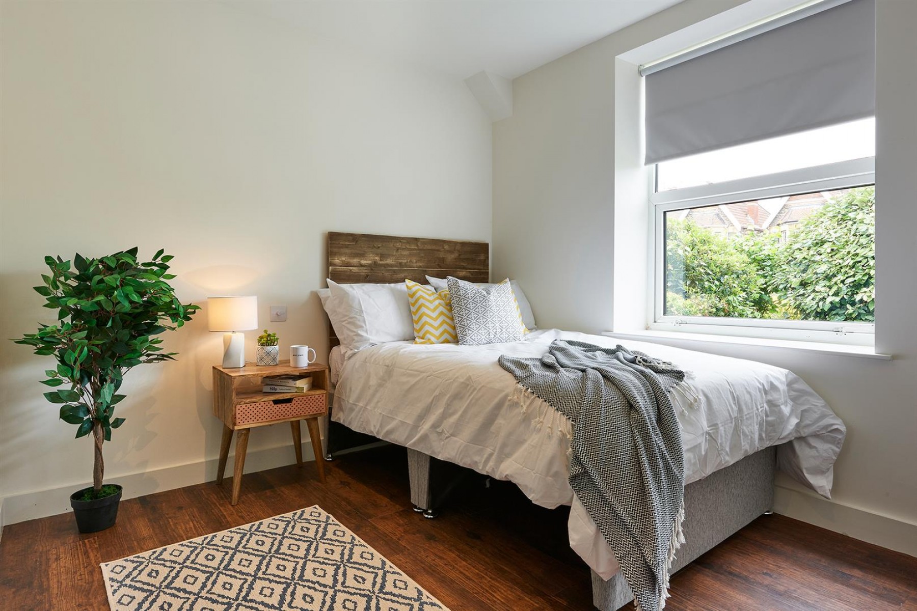 Newlands, 511 Bath Road, Brislington, BS4 3LA