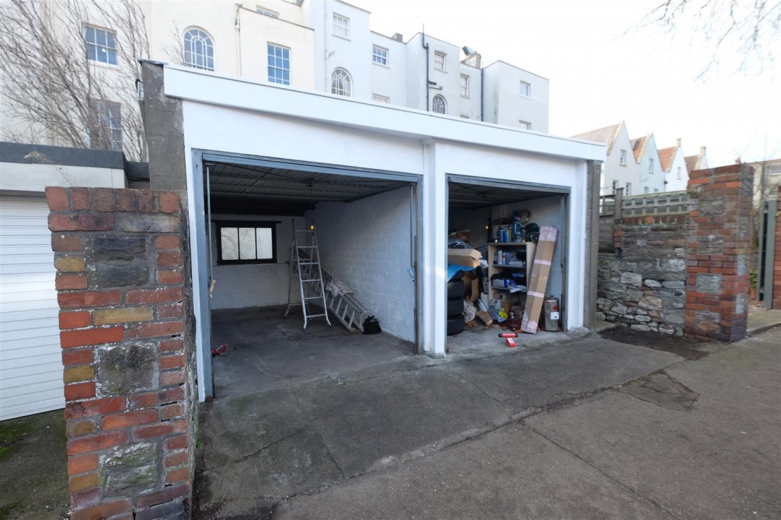Images for DOUBLE GARAGE - WHITELADIES ROAD