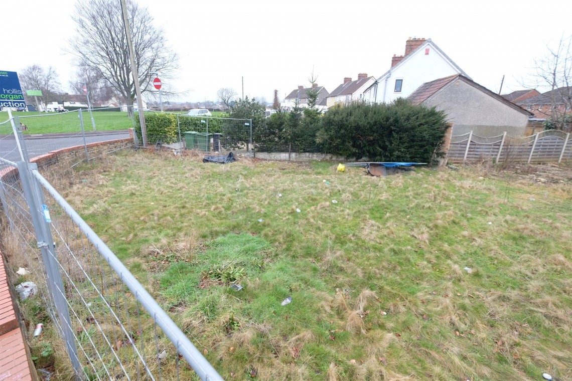 Images for PLOT WITH PLANNING - WARMLEY