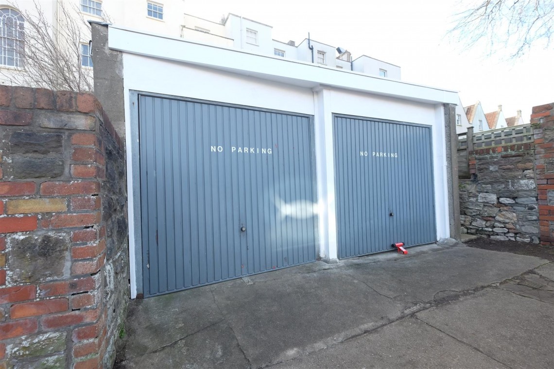 Images for DOUBLE GARAGE - WHITELADIES ROAD