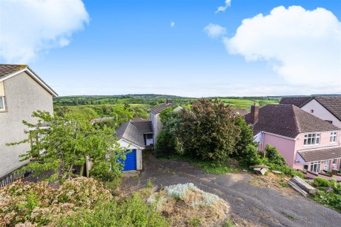 View Full Details for DETACHED HOUSE WITH VIEWS - LONG ASHTON