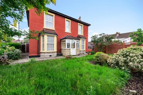 View Full Details for DETACHED BS5 GEM!