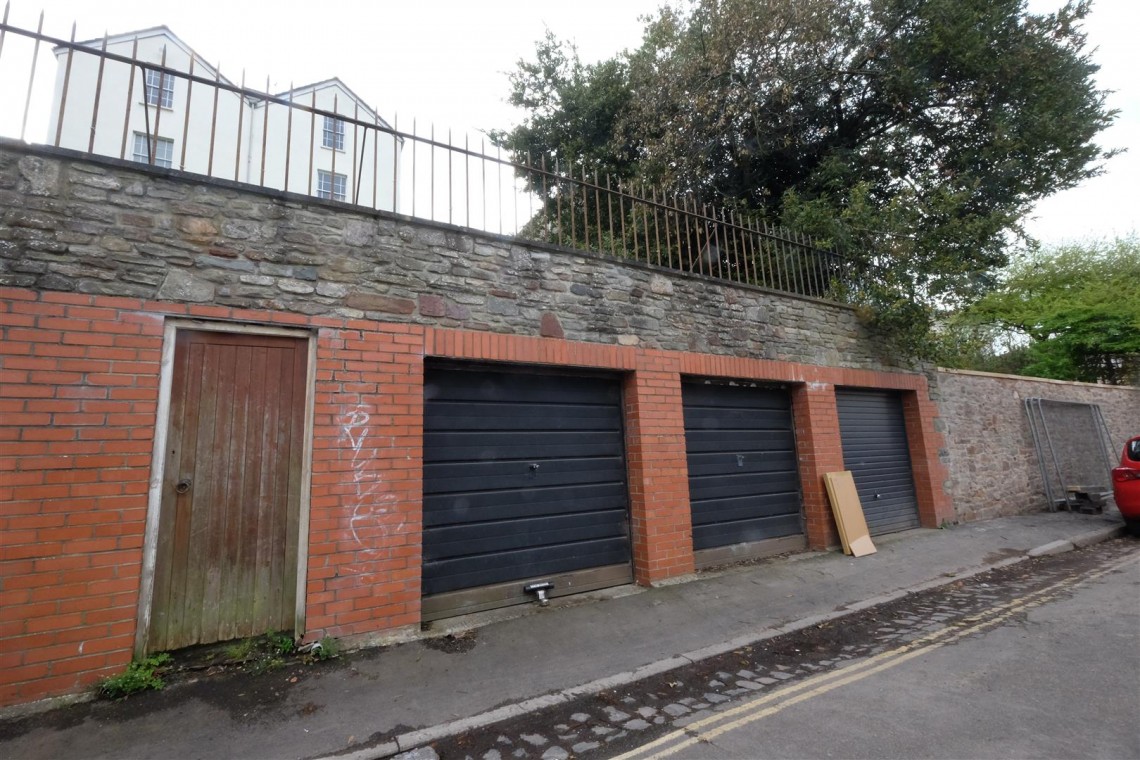 Images for GARAGE - COTHAM