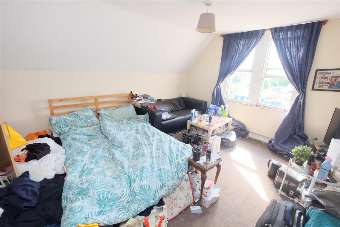 Images for 10 BED HMO | £62k pa | BS11