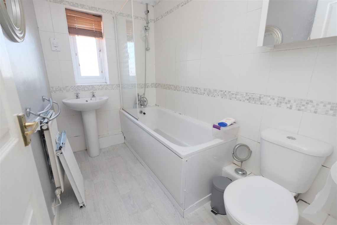 Images for 2 BED SEMI | HANHAM