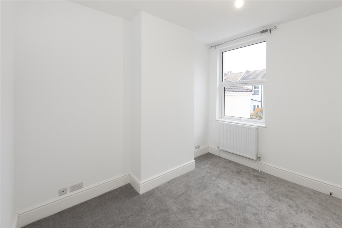 Images for FREEHOLD | 2 FLATS | BS3