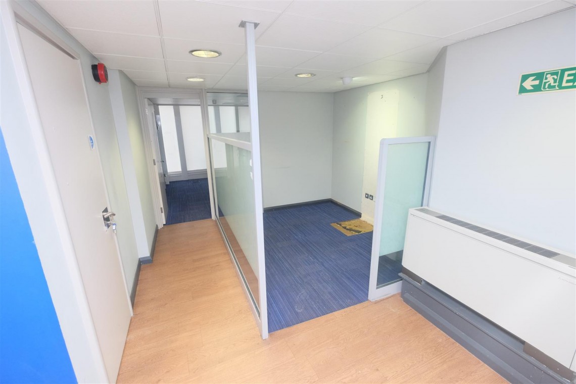 Images for 2 X LARGE FREEHOLDS + PARKING | GL20