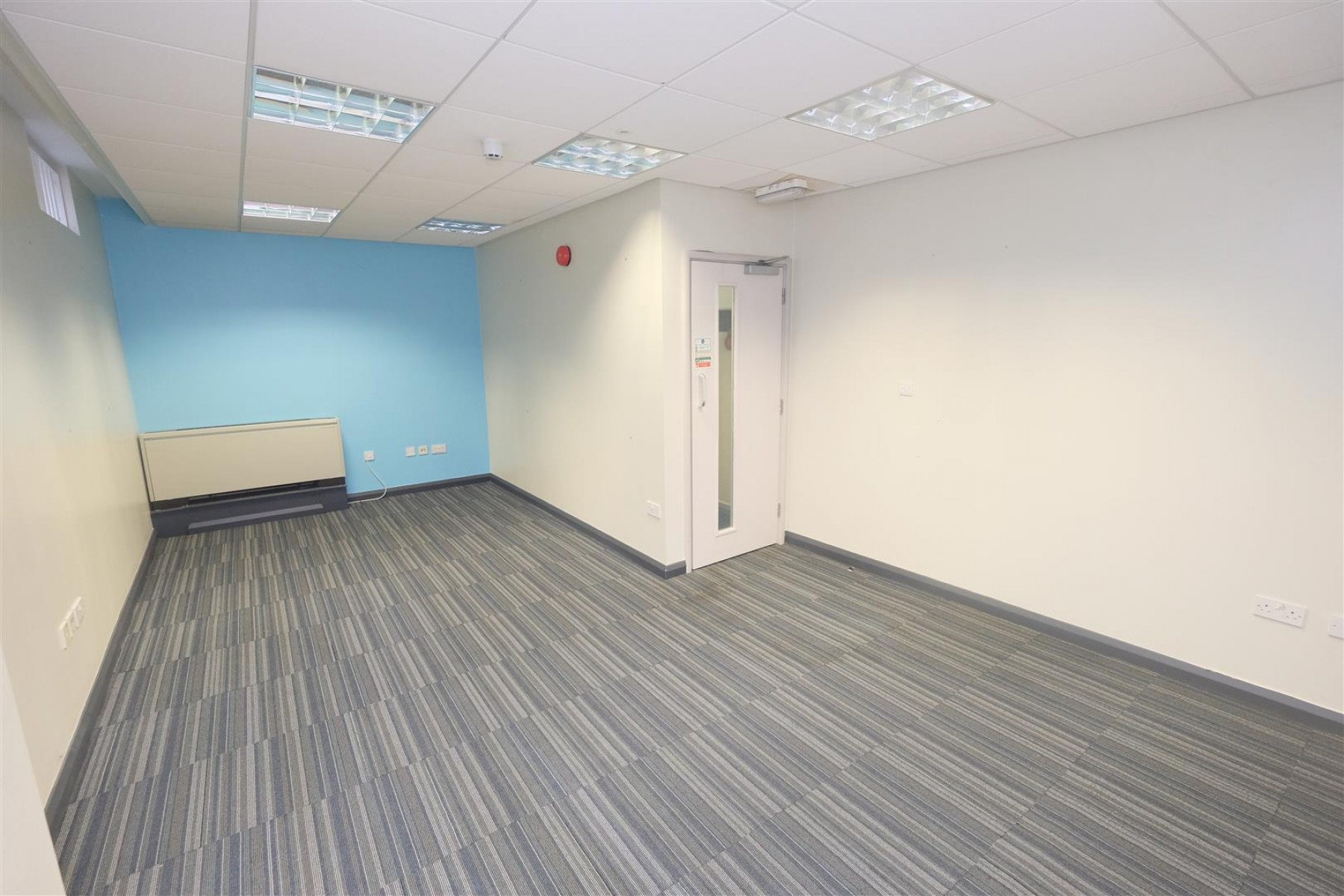 Images for 2 X LARGE FREEHOLDS + PARKING | GL20