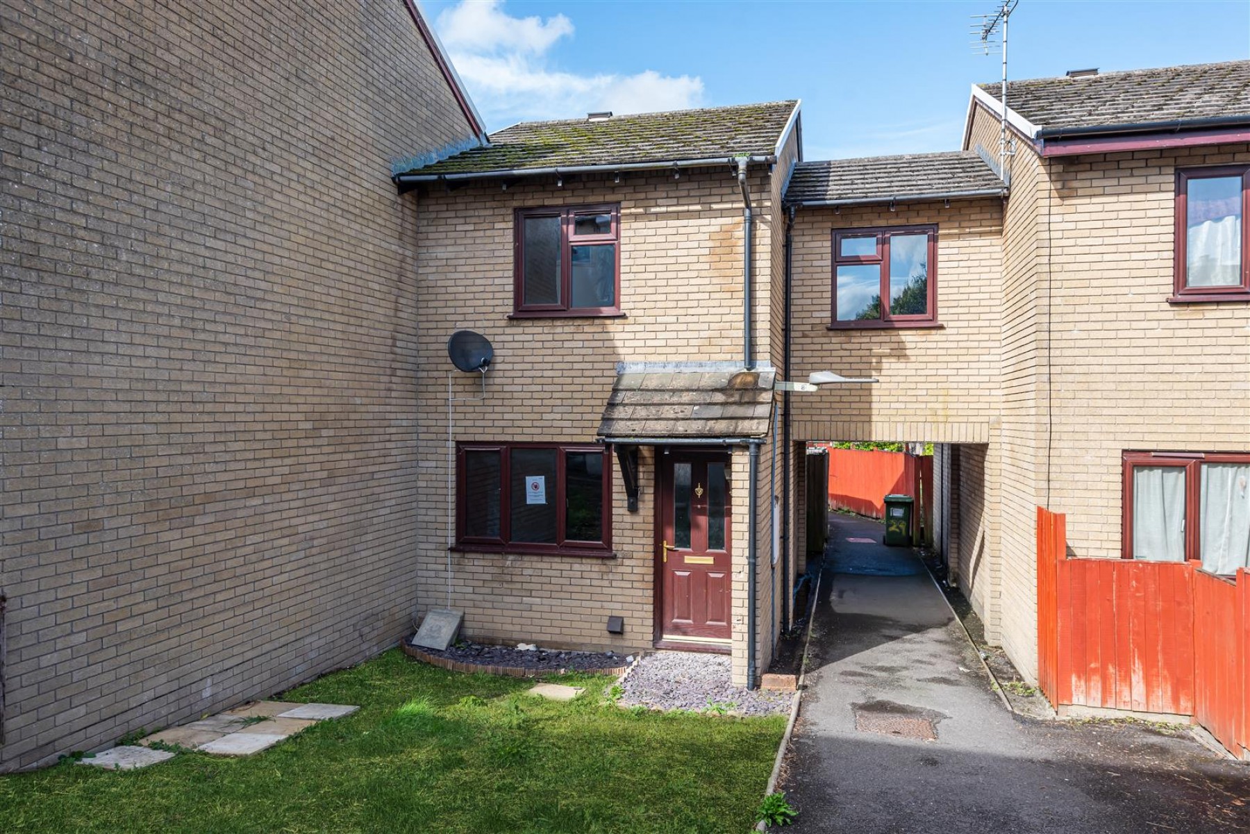 Images for 3 BED | BASIC UPDATING | EX32