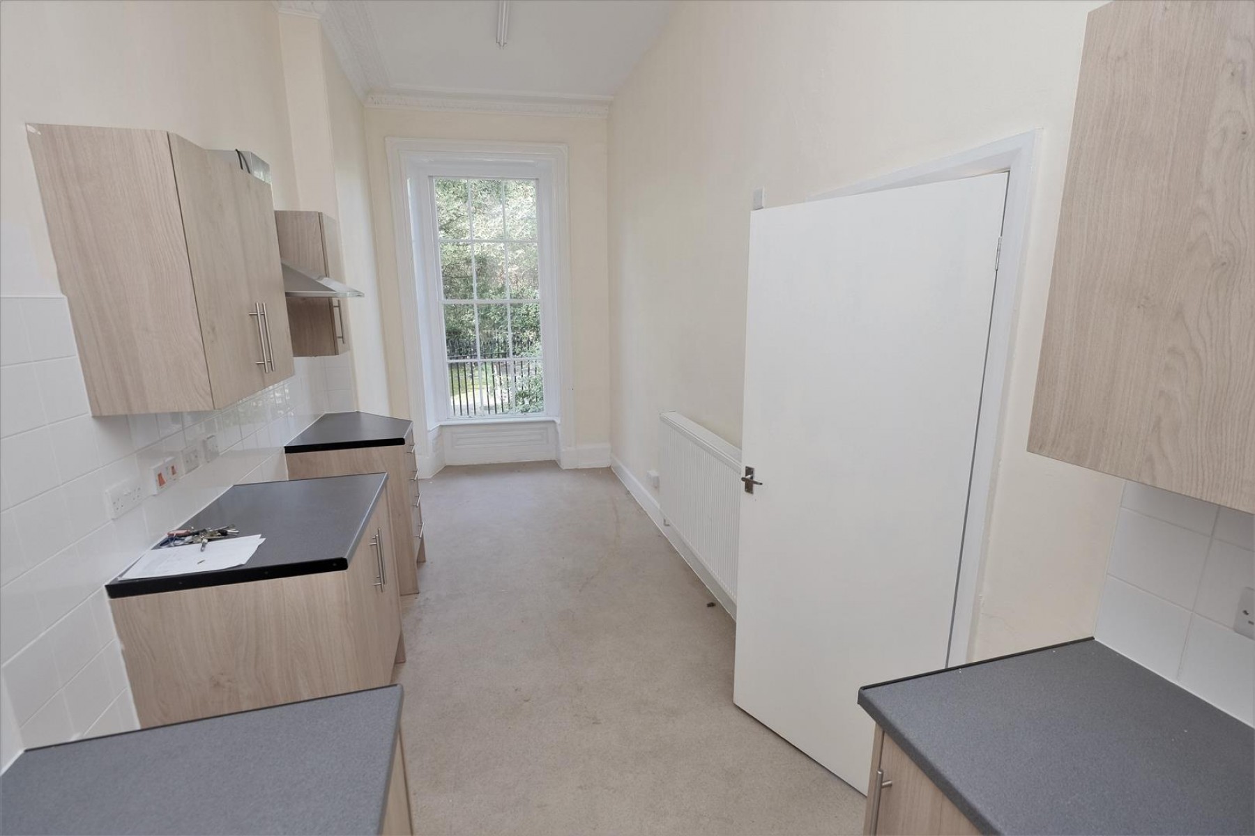Images for FLAT | UPDATING | BA1