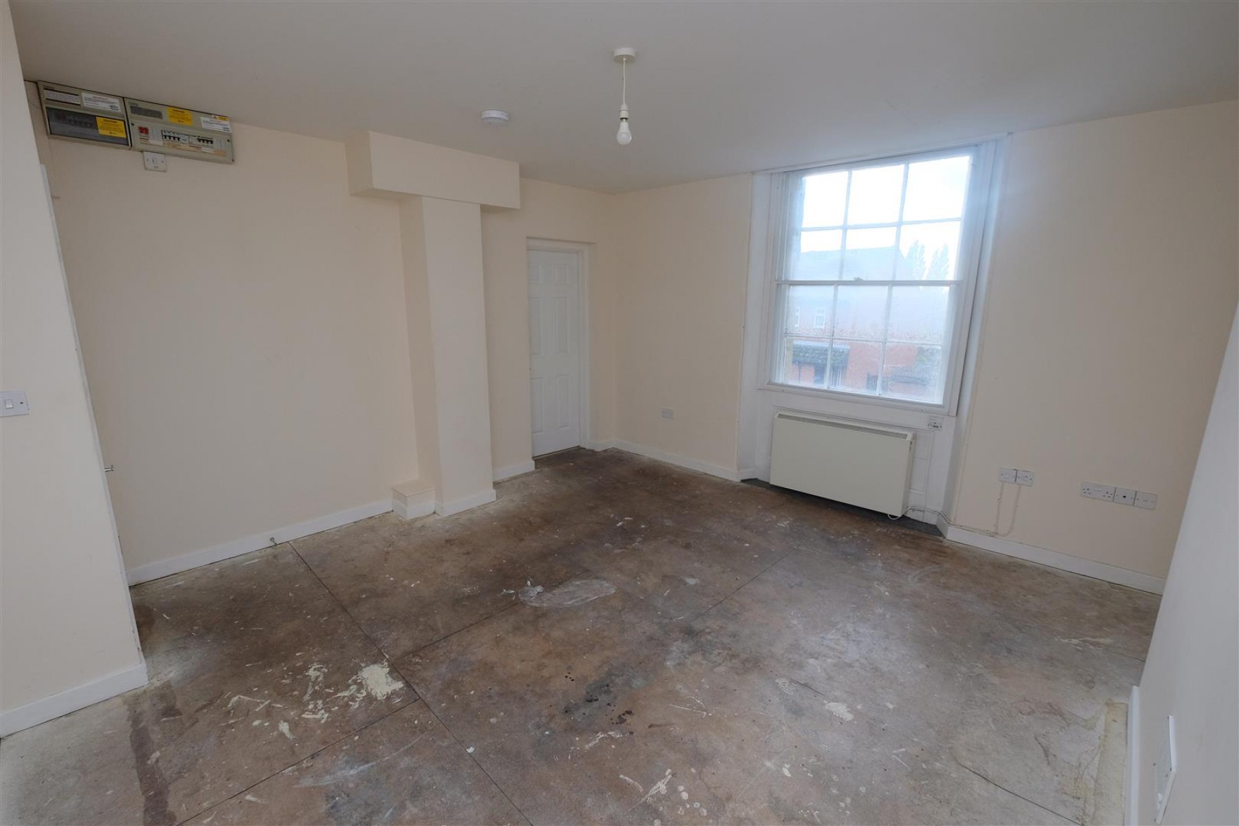 Flat 3, 56 Northload Street, Glastonbury, BA6 9QE