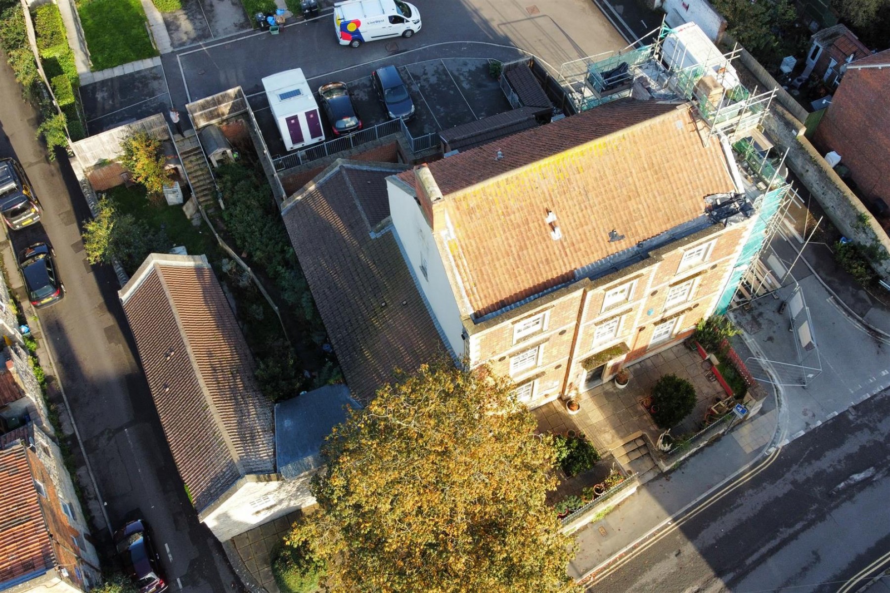 Unit 8, 56 Northload Street, Glastonbury, BA6 9QE