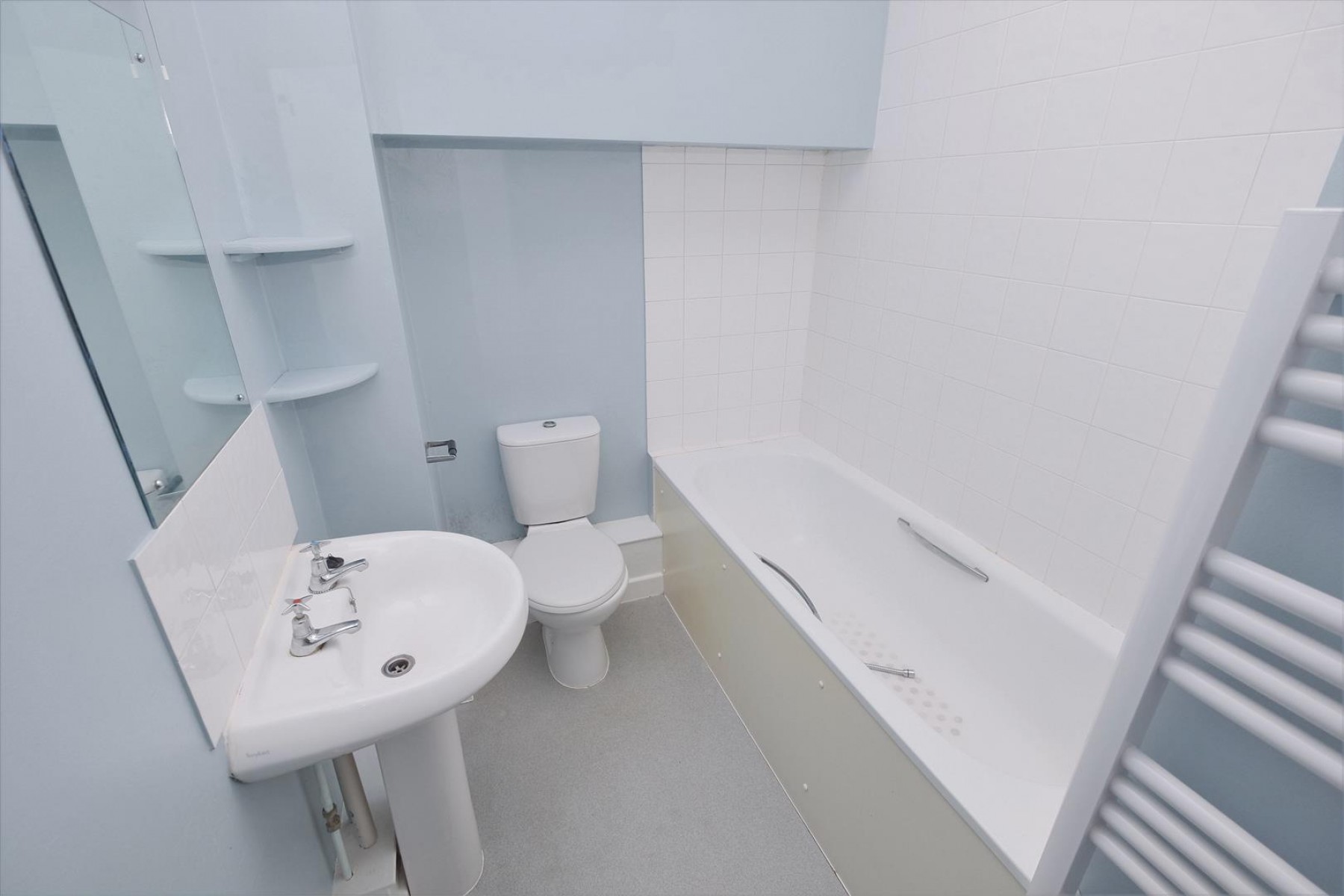 Flat 6, 56 Northload Street, Glastonbury, BA6 9QE