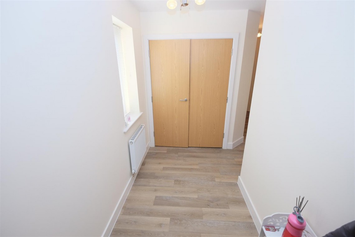 Images for 2 BED 2 BATH FLAT | LET | PATCHWAY
