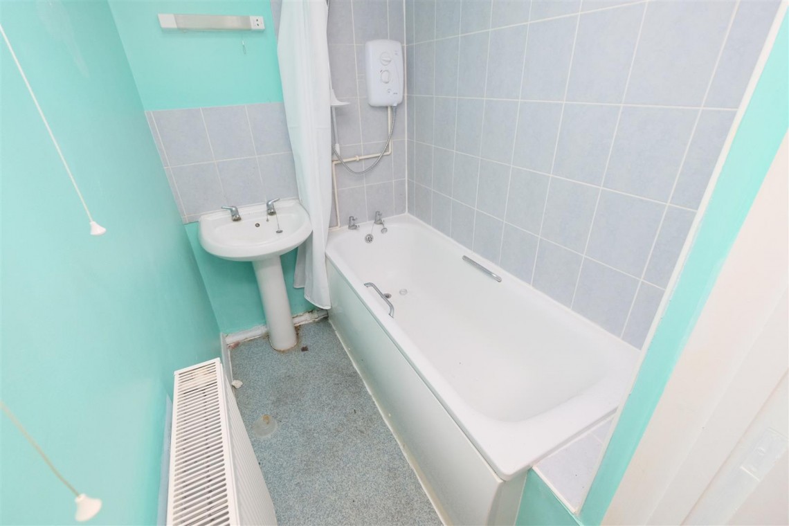 Images for FLAT | UPDATING | BA1