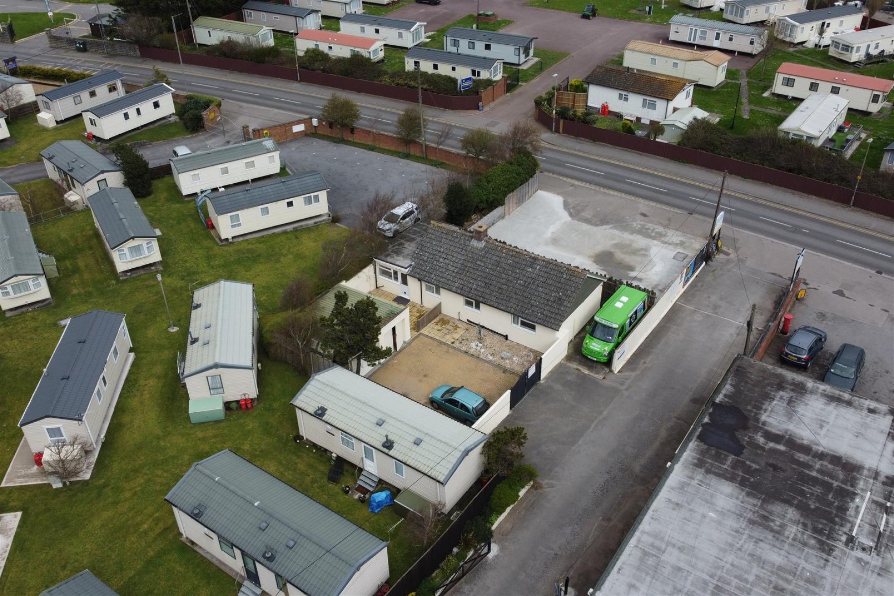 Images for DETACHED | 100m TO BEACH | BREAN
