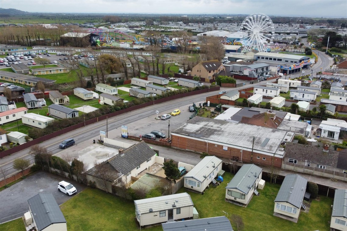 Images for DETACHED | 100m TO BEACH | BREAN