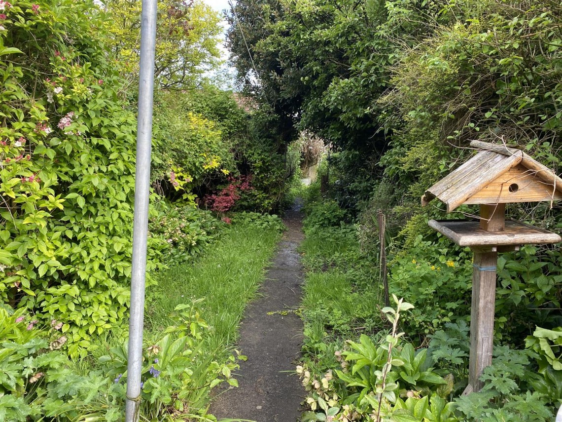 Images for HOUSE | UPDATING | GLASTONBURY