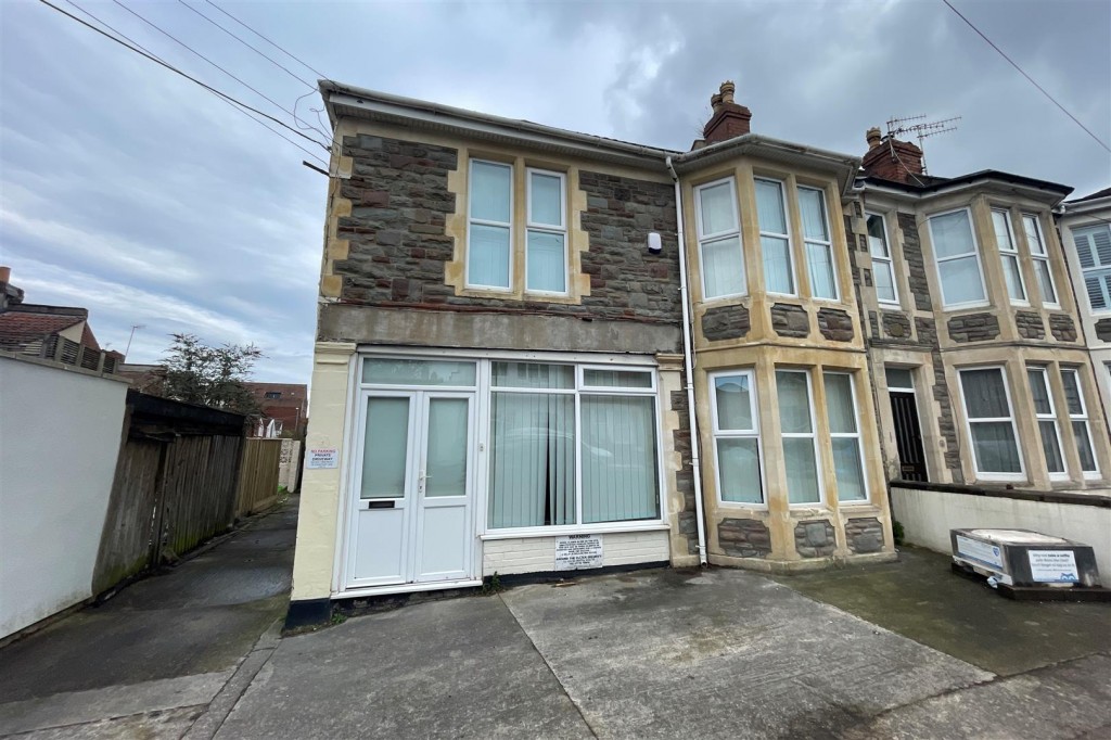 FREEHOLD DEVELOPMENT BS3, 5 bedroom, Commercial