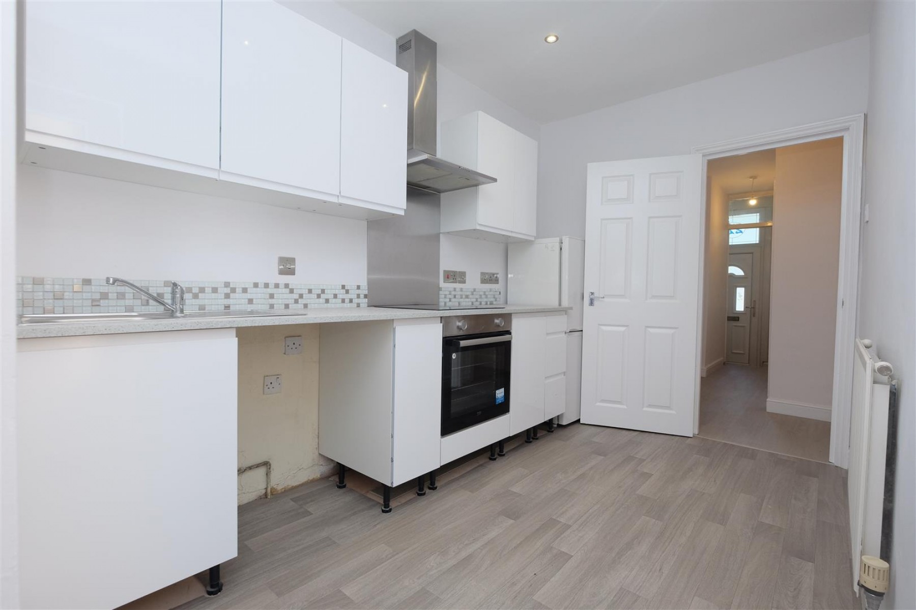 Images for 2 X 1 BED FLATS | BS4