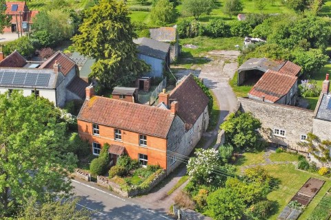 View Full Details for FARMHOUSE + OUTBUILDINGS | BA5