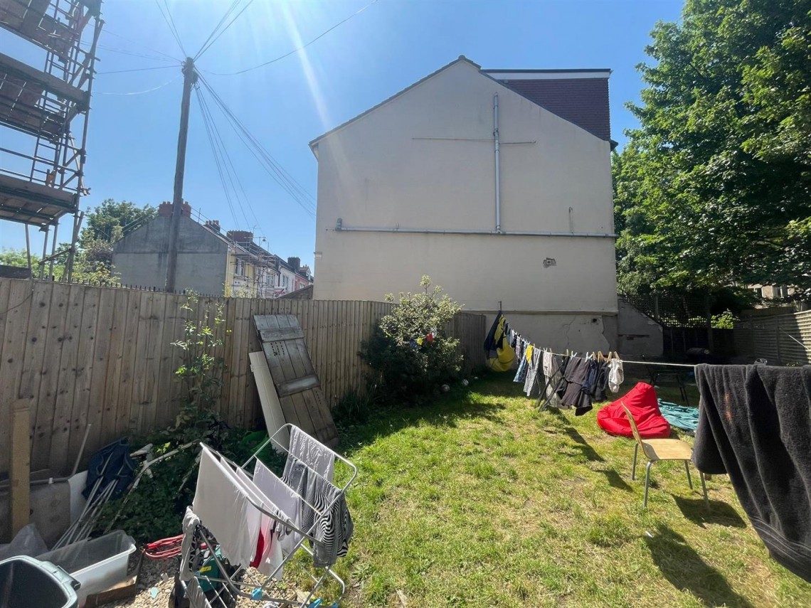 Images for 7 BED HMO | BS2