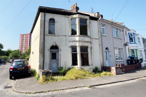 View Full Details for PERIOD PROPERTY | UPDATING | BS5