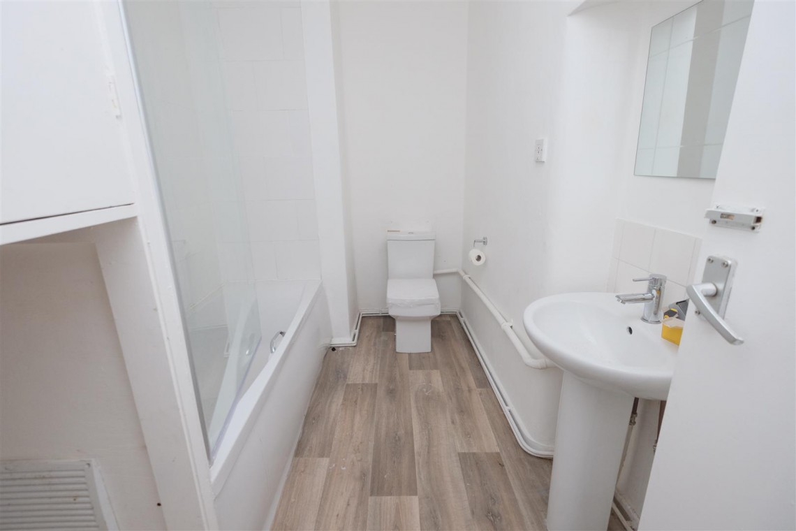 Images for BLOCK OF FLATS | £23K PA | WSM